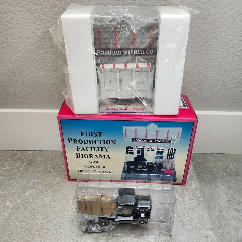 Snap-On Wrench Co First Production Facility Diorama With 1920s Ford Model-T Pull
